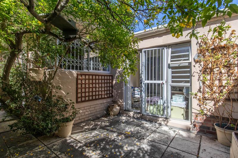 To Let 3 Bedroom Property for Rent in Plumstead Western Cape